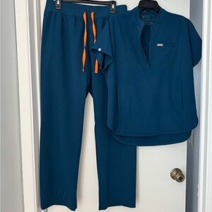 Figs Blue Scrub Set